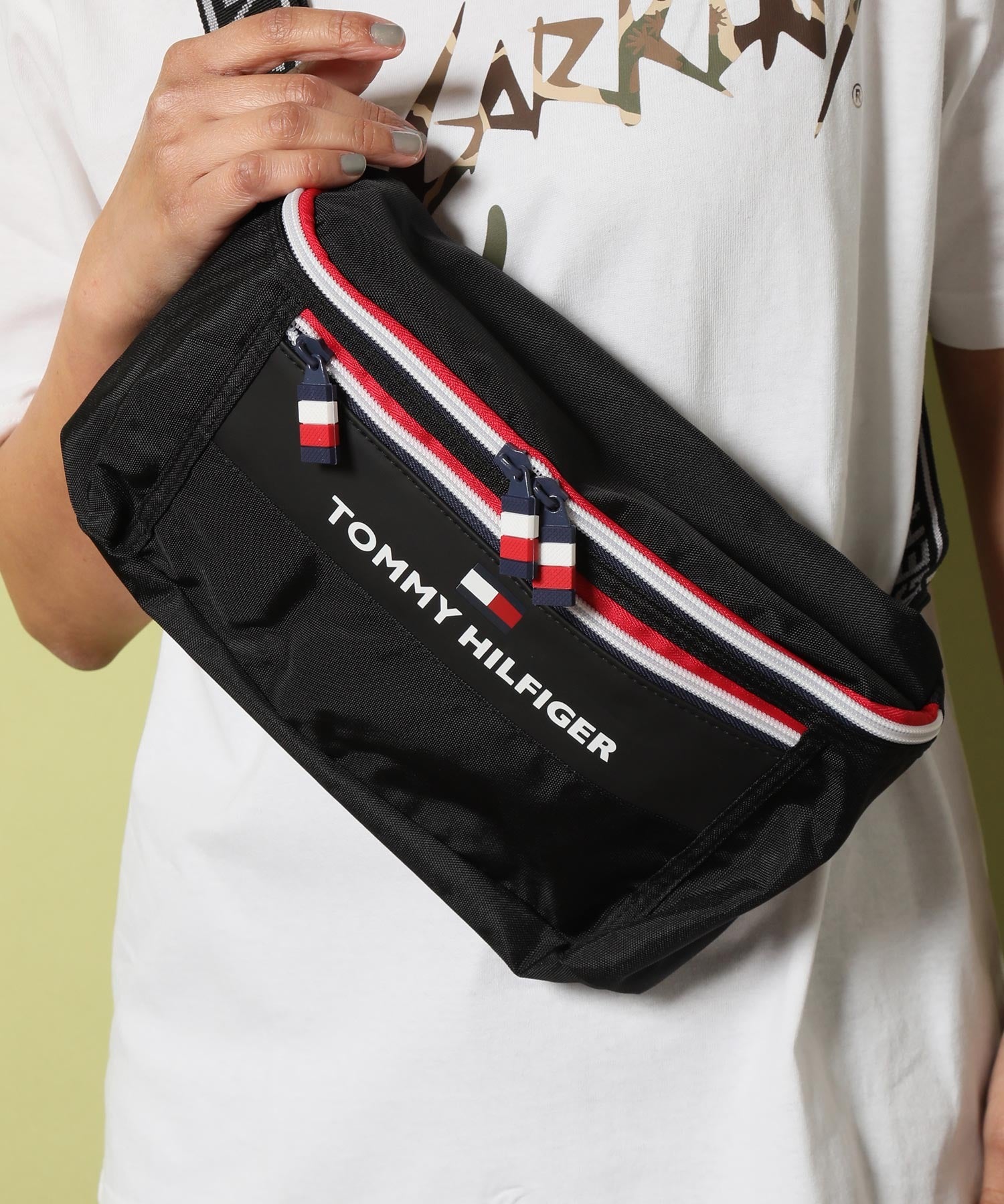 【TOMMY HILFIGER/トミーヒルフィガー】 ボディバッグ TH-828A