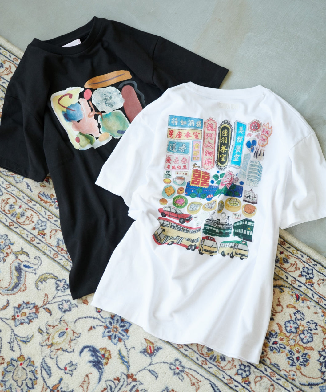 Common Noun/macaroni 香港 半袖 プリントT-shirt