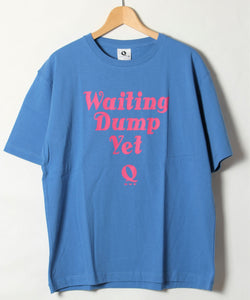【QUE/キュー】USAコットン タイポグラフィTシャツ